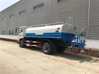 KS天錦灑水車價格解析與環衛車選購指南